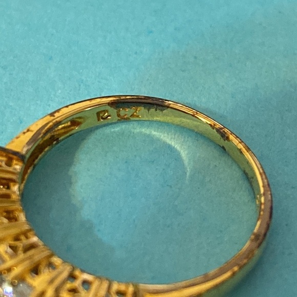 Absolute Gold Plated & Cubic Zirconia Ring Size 7 - Picture 8 of 10